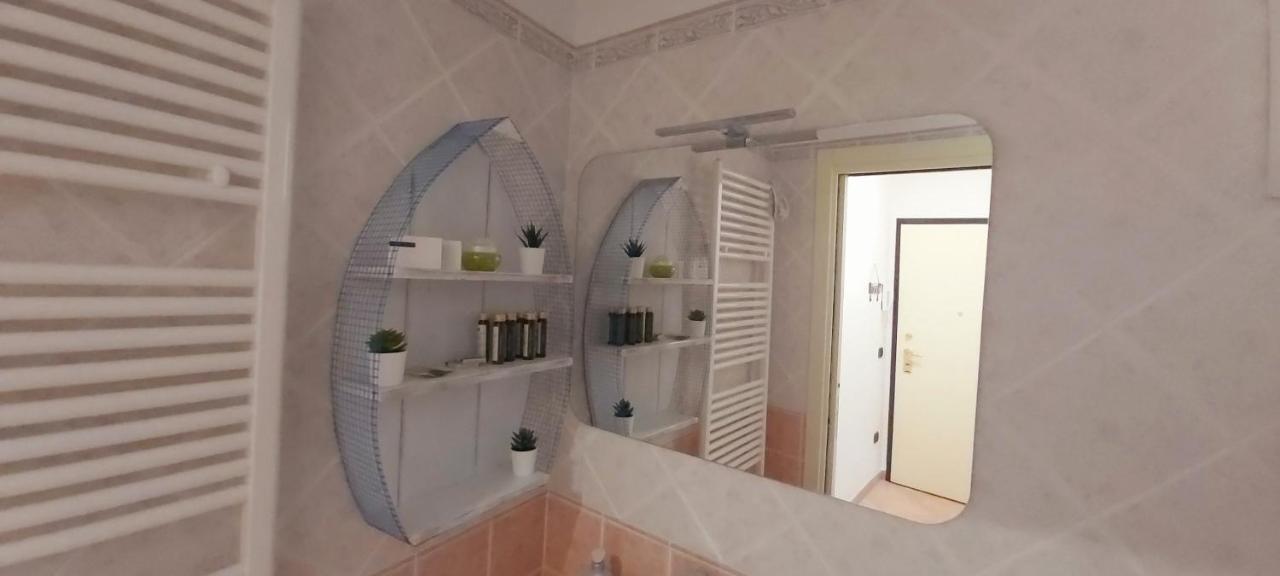 Appartamento La Spiaggia Bordighera Extérieur photo